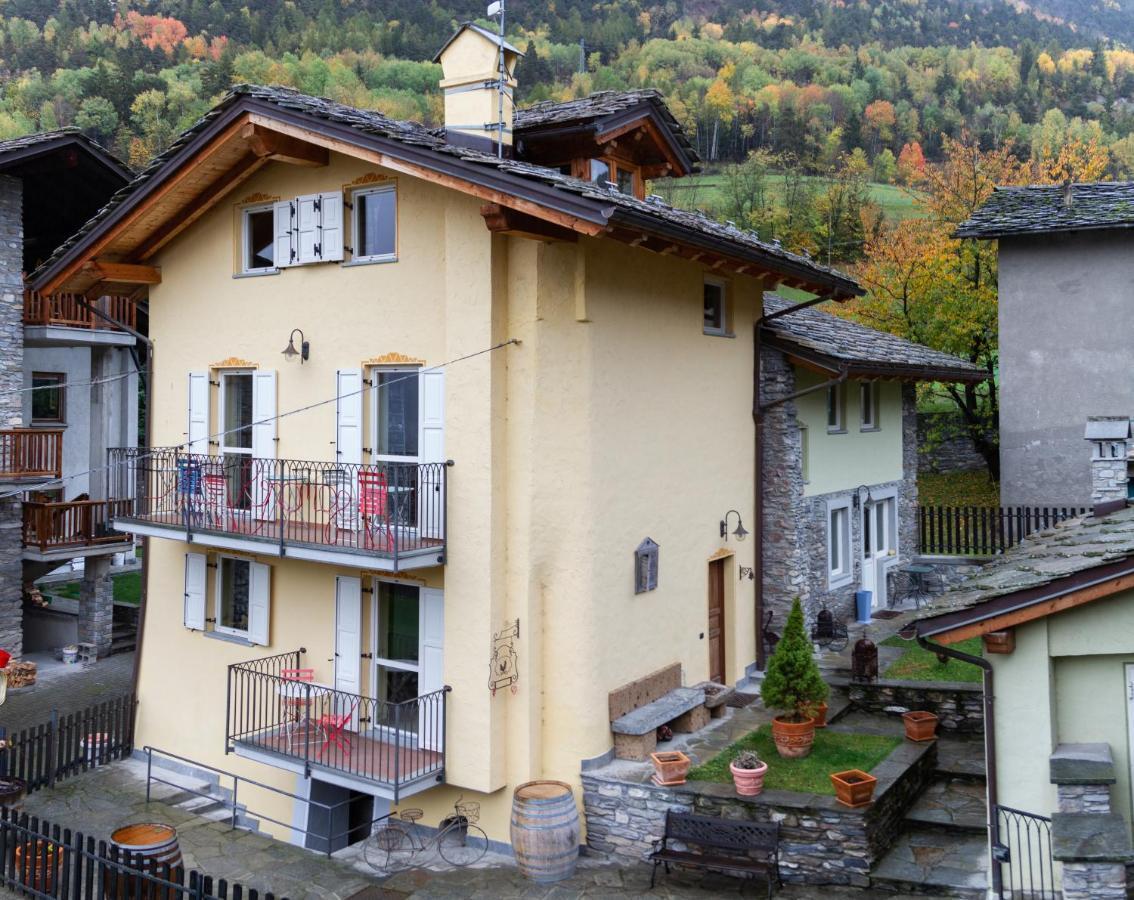 La Grange Hotell Aymavilles Exteriör bild
